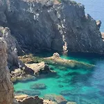 Appartement 4 Personnes Sur La Presqu'île De Giens Avec Piscine Et Accès Direct Sur La *