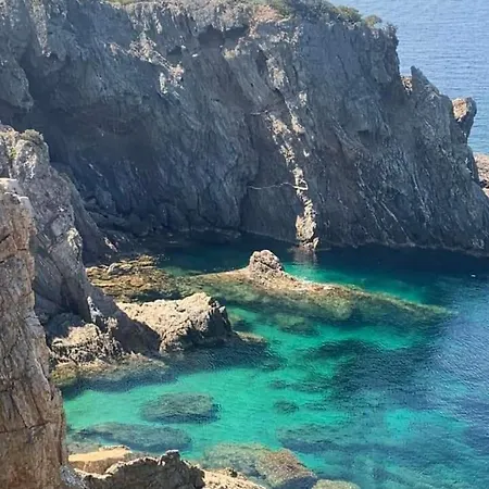 Apartmán 4 Personnes Sur La Presqu'ile De Giens Avec Piscine Et Acces Direct Sur La *