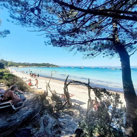 Apartmán 4 Personnes Sur La Presqu'ile De Giens Avec Piscine Et Acces Direct Sur La