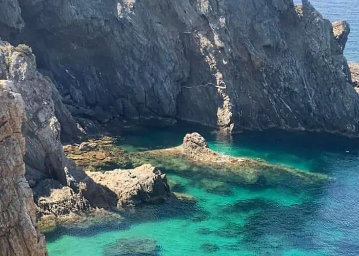 Lägenhet 4 Personnes Sur La Presqu'ile De Giens Avec Piscine Et Acces Direct Sur La *